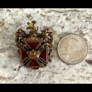 Vintage heraldic pin and pendant